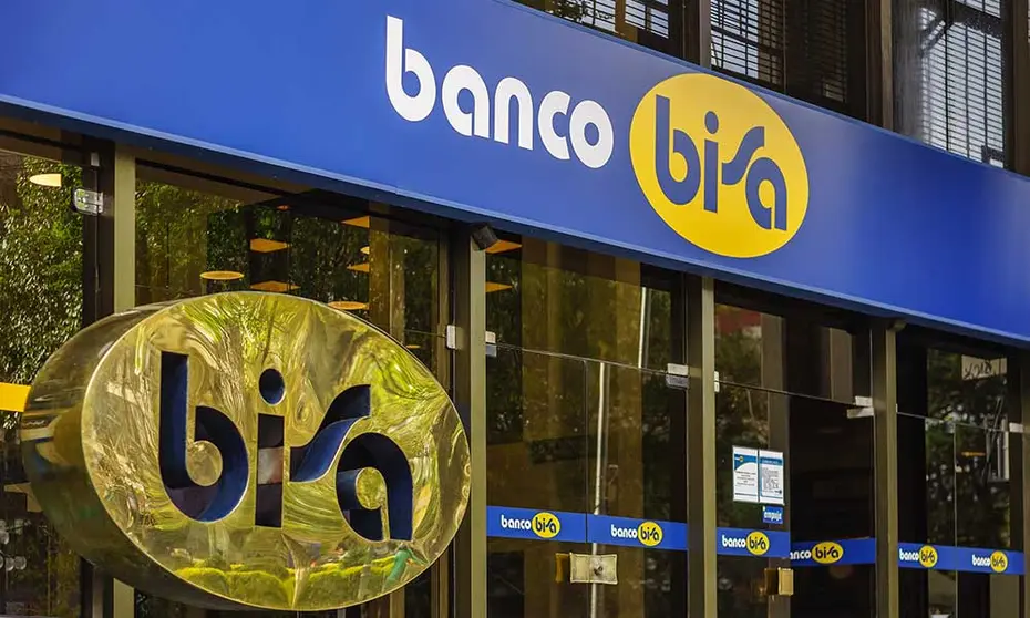 Fachada Bisa