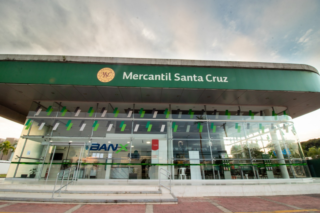 Fachada Mercantil santa cruz